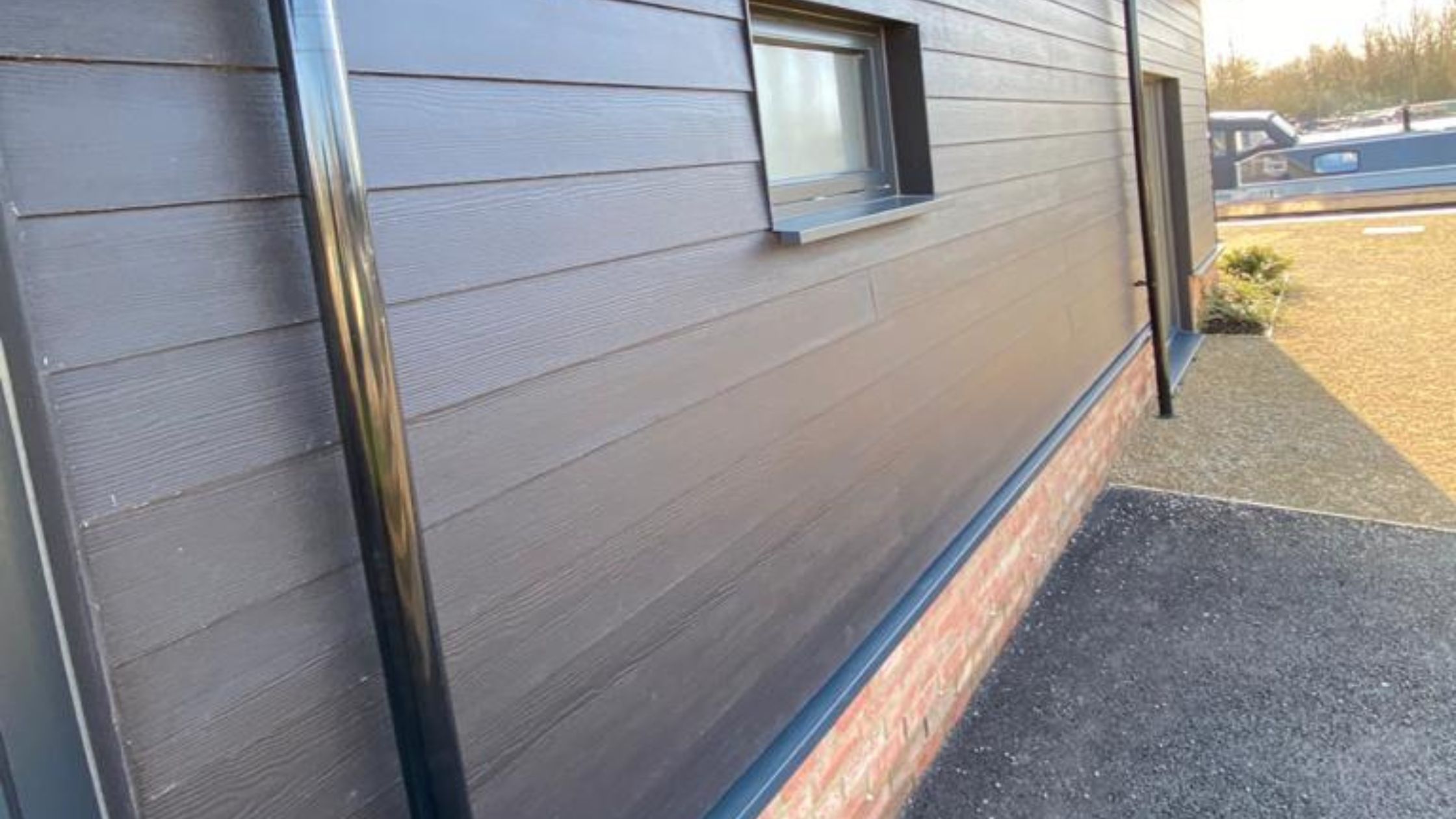 M3 – Common External Cladding Problems and What Causes Them Blog Image Black Cladding Wall
