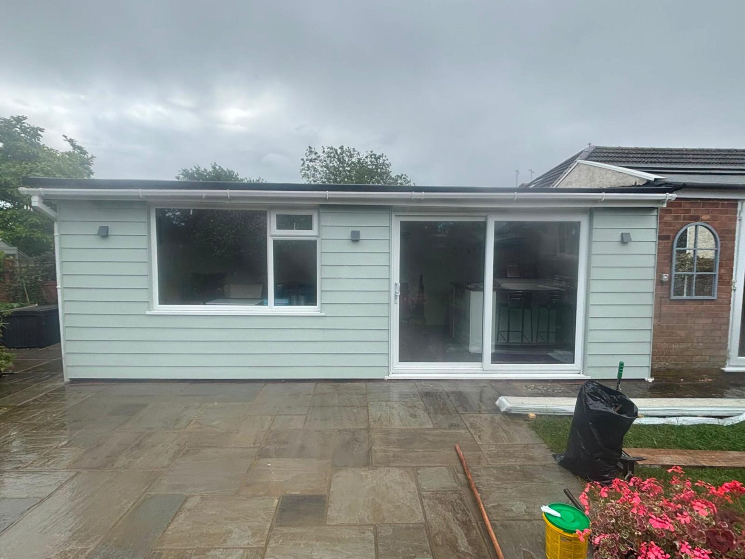 M3 Luton Garden Room Cladding After Image 1